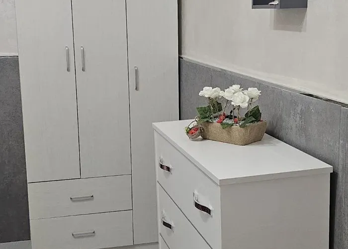 Miriam Неаполь